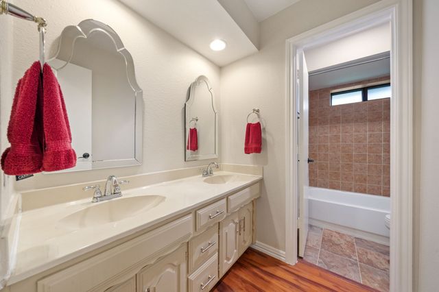2515 Old Mill Road, Dallas, TX 75287