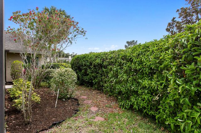 6211 IROQUOIS COURT, Odessa, FL 33556