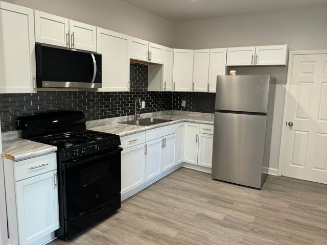 3789 Rhode Island Street, Gary, IN 46409