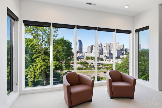 404 Baum Street, Cincinnati, OH 45202