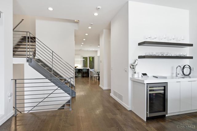 404 Baum Street, Cincinnati, OH 45202