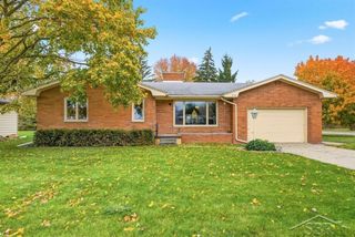 2770 Shattuck Road, Saginaw, MI 48603