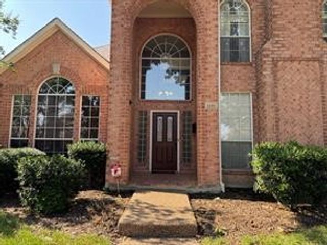 1100 Hunters Creek Drive, Carrollton, TX 75007