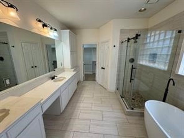 1100 Hunters Creek Drive, Carrollton, TX 75007