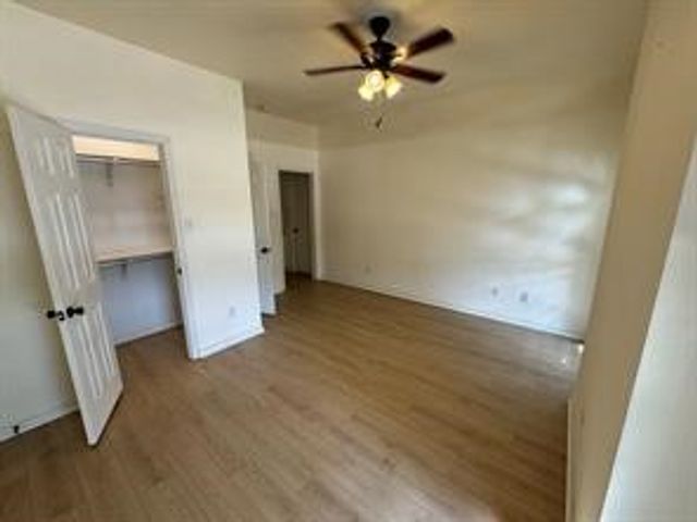 1100 Hunters Creek Drive, Carrollton, TX 75007
