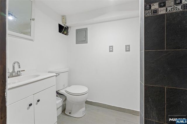 147 Clinton Avenue, Clifton, NJ 07011