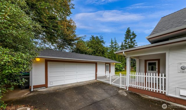 27116 82nd Dr NW, Stanwood, WA 98292