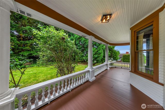 27116 82nd Dr NW, Stanwood, WA 98292