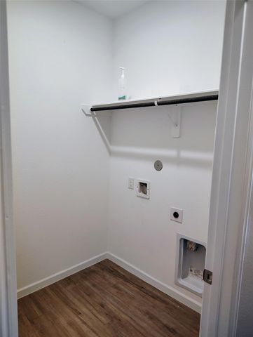 20921 Cropani Shadow Drive, New Caney, TX 77357