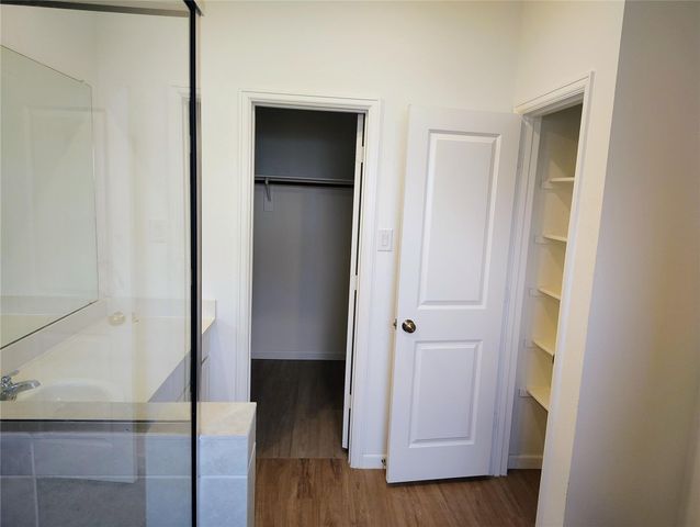 20921 Cropani Shadow Drive, New Caney, TX 77357