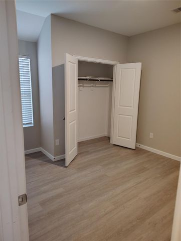 20921 Cropani Shadow Drive, New Caney, TX 77357