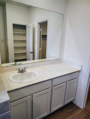 20921 Cropani Shadow Drive, New Caney, TX 77357