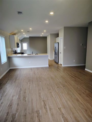 20921 Cropani Shadow Drive, New Caney, TX 77357