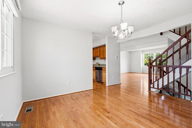 4600 BRENTLEIGH CT, Annandale, VA 22003