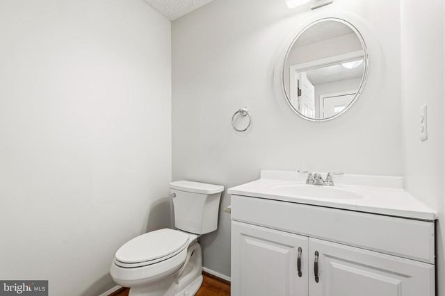 4600 BRENTLEIGH CT, Annandale, VA 22003