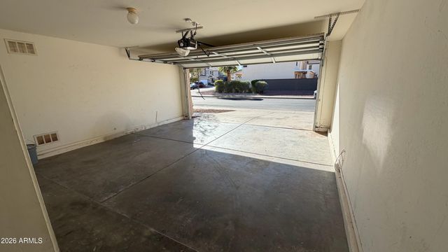 16755 N 181st Drive, Surprise, AZ 85388