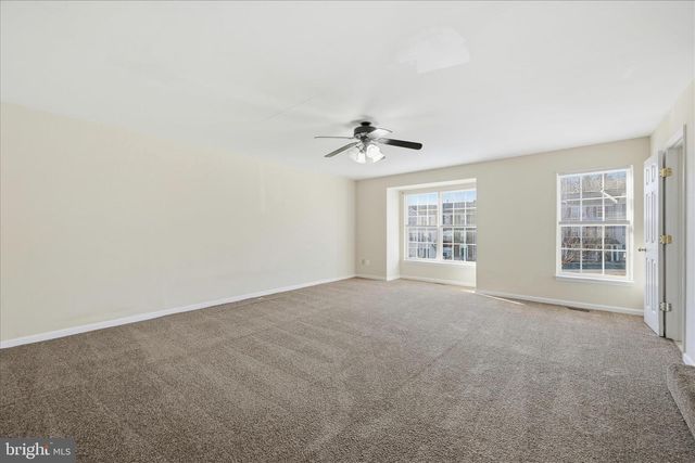 1309 PENDLETON LN, Strasburg, VA 22657