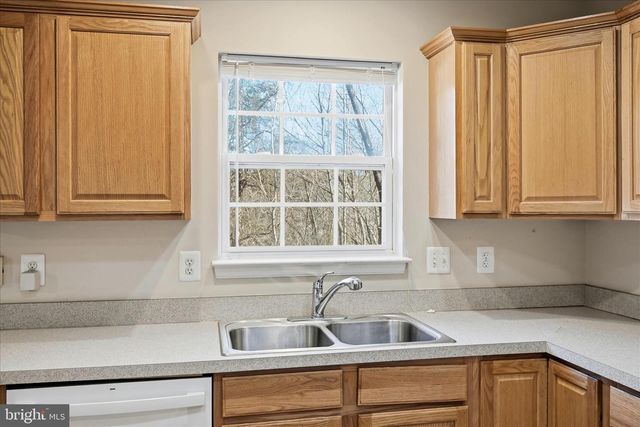 1309 PENDLETON LN, Strasburg, VA 22657