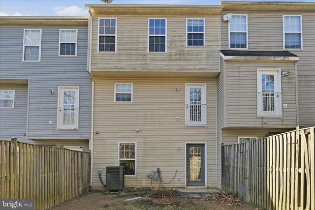 1309 PENDLETON LN, Strasburg, VA 22657