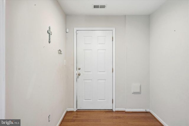 1309 PENDLETON LN, Strasburg, VA 22657