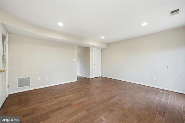 1309 PENDLETON LN, Strasburg, VA 22657