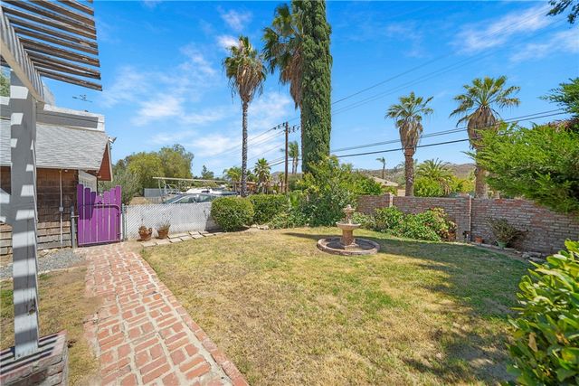 27440 Dartmouth, Hemet, CA 92544