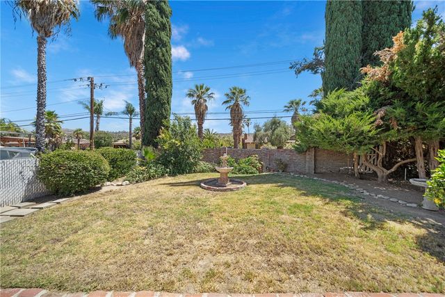 27440 Dartmouth, Hemet, CA 92544