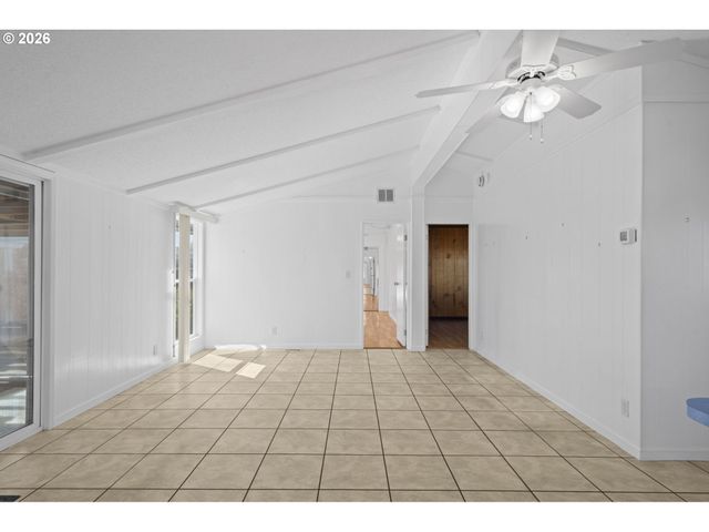 4730 AUBURN Rd 65, Salem, OR 97301