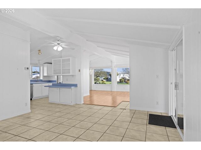 4730 AUBURN Rd 65, Salem, OR 97301