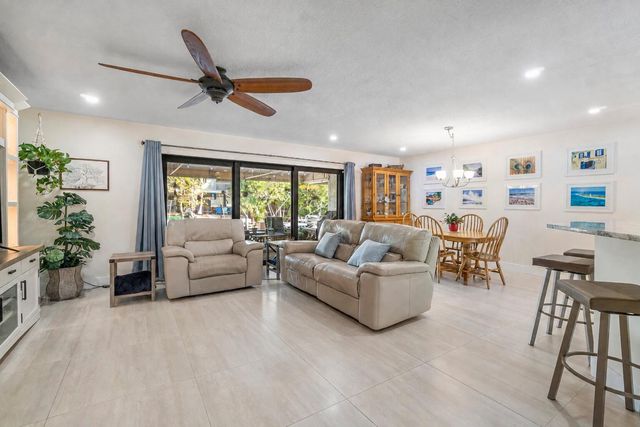 611 NE 12th Terrace 2, Boynton Beach, FL 33435