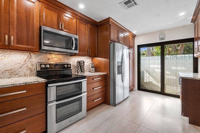 611 NE 12th Terrace 2, Boynton Beach, FL 33435
