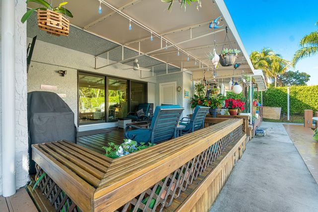 611 NE 12th Terrace 2, Boynton Beach, FL 33435