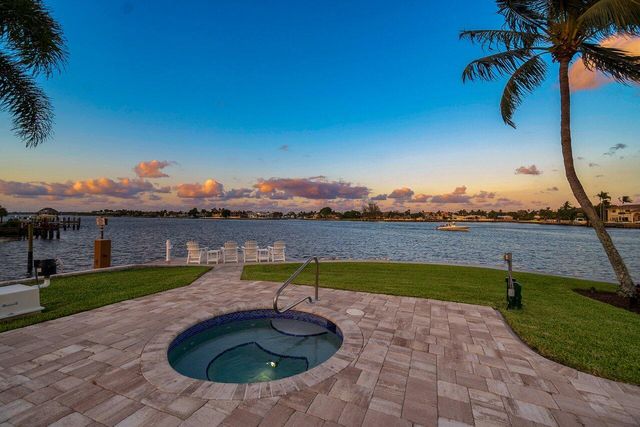 611 NE 12th Terrace 2, Boynton Beach, FL 33435