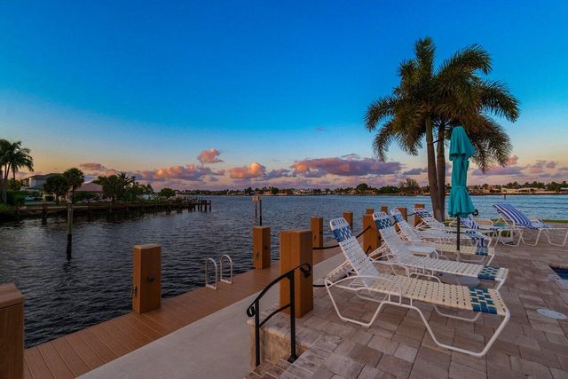 611 NE 12th Terrace 2, Boynton Beach, FL 33435