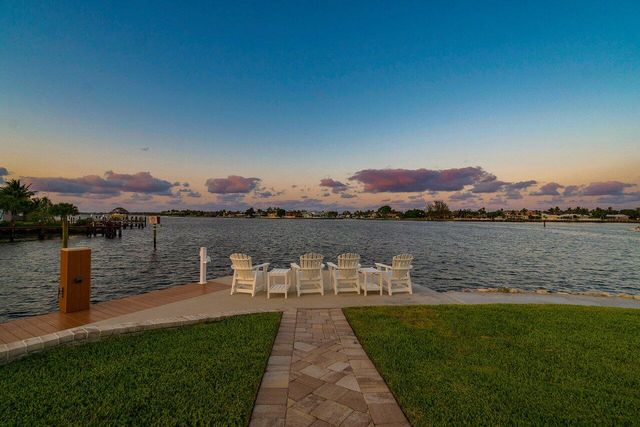 611 NE 12th Terrace 2, Boynton Beach, FL 33435