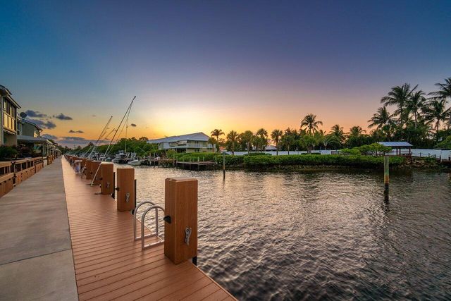 611 NE 12th Terrace 2, Boynton Beach, FL 33435