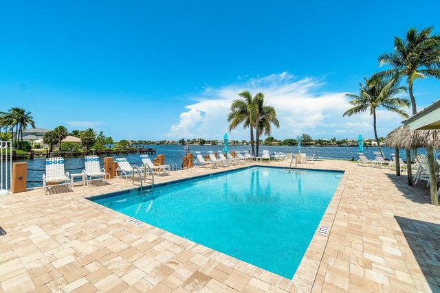 611 NE 12th Terrace 2, Boynton Beach, FL 33435