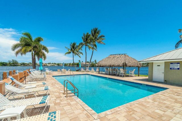 611 NE 12th Terrace 2, Boynton Beach, FL 33435