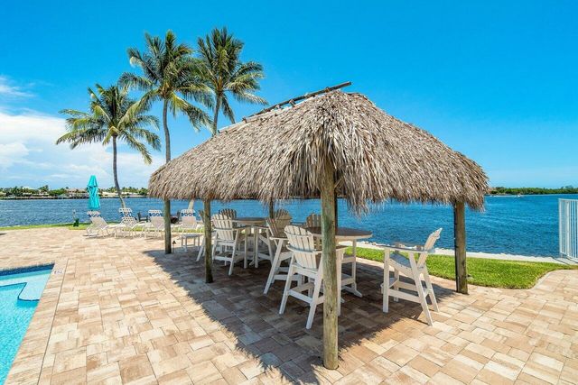 611 NE 12th Terrace 2, Boynton Beach, FL 33435
