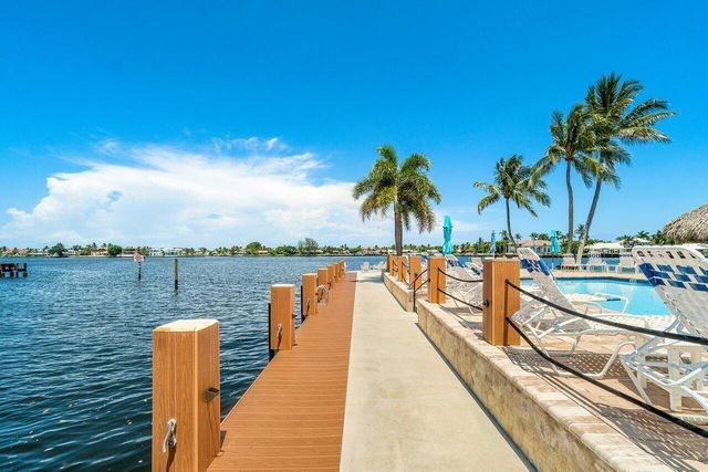611 NE 12th Terrace 2, Boynton Beach, FL 33435