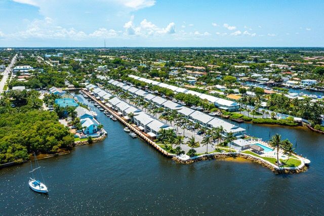611 NE 12th Terrace 2, Boynton Beach, FL 33435