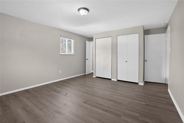 247 Golden Gate Dr, Oakmont, PA 15147