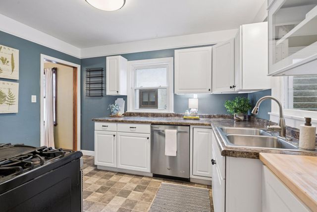 4030 39th Avenue S, Minneapolis, MN 55406