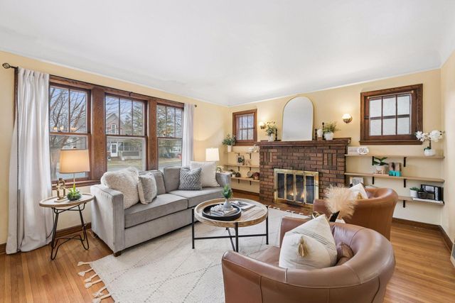 4030 39th Avenue S, Minneapolis, MN 55406