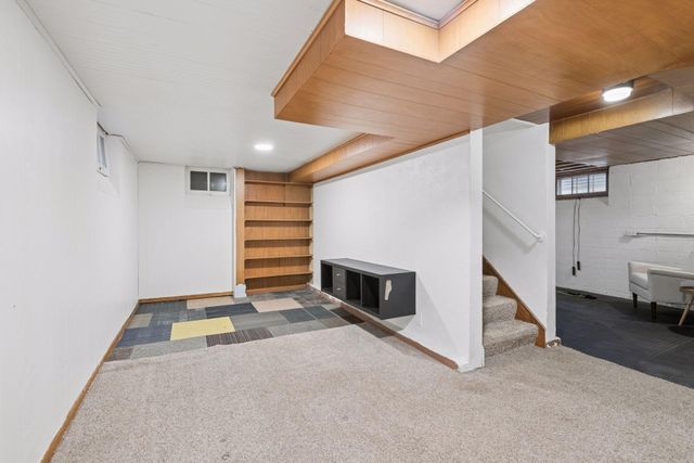 4030 39th Avenue S, Minneapolis, MN 55406