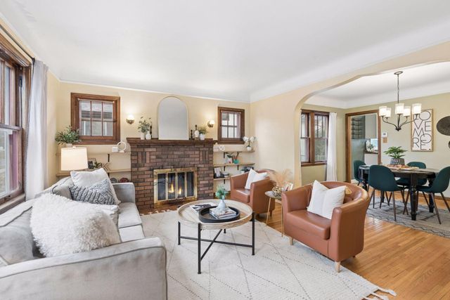 4030 39th Avenue S, Minneapolis, MN 55406