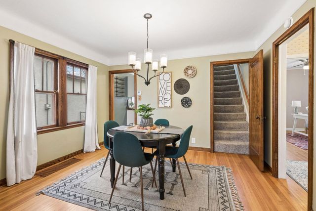 4030 39th Avenue S, Minneapolis, MN 55406