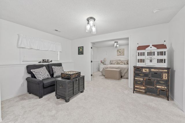 10406 W Dallas Circle, Wichita, KS 67215