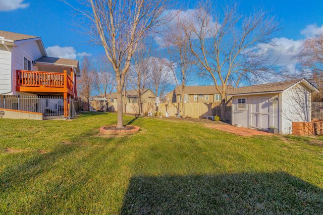 10406 W Dallas Circle, Wichita, KS 67215