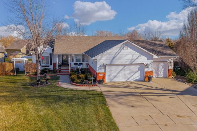 10406 W Dallas Circle, Wichita, KS 67215